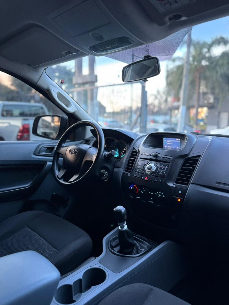 Ford Ranger XL — foto 14